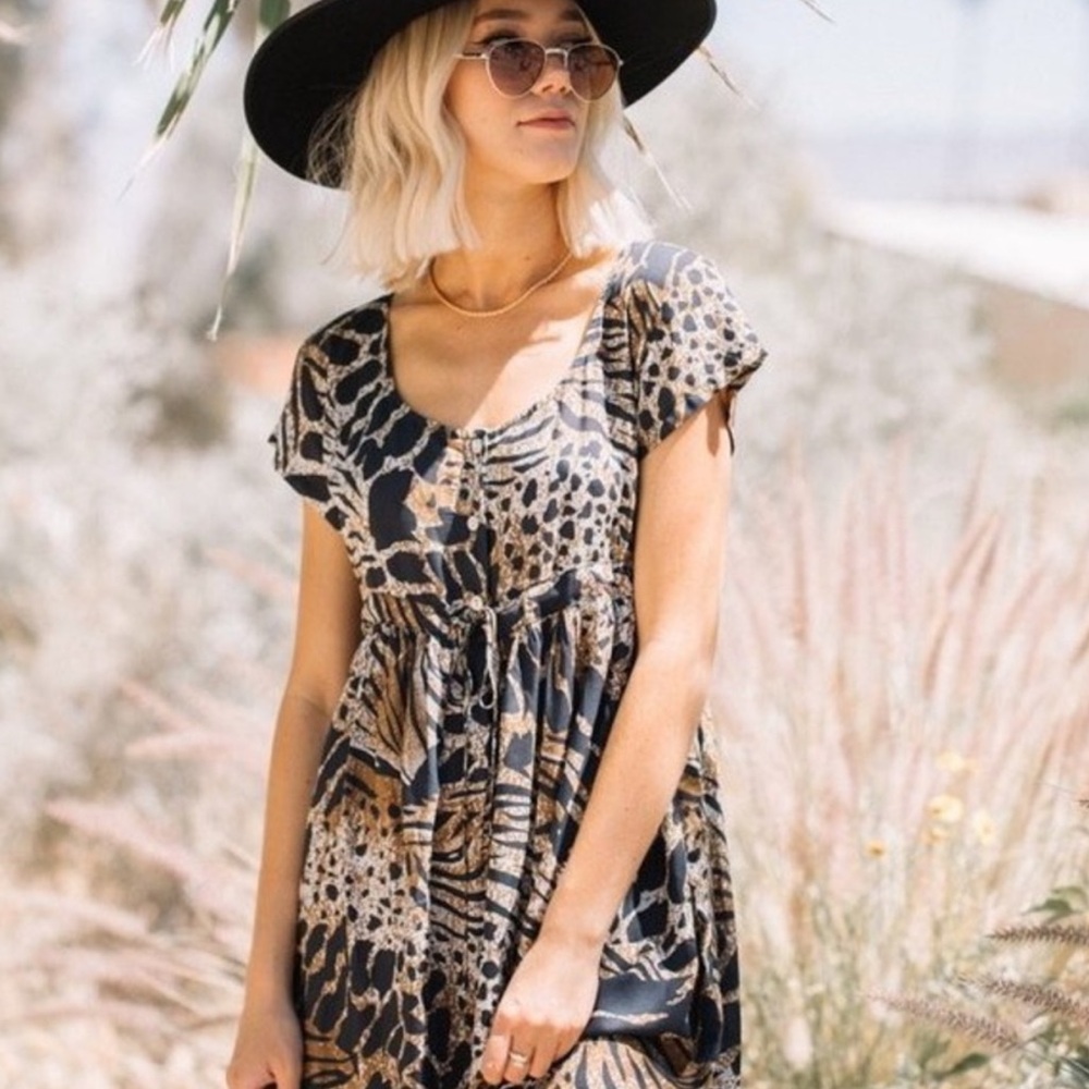 Novella Royale Lucy Mini Dress Budapest